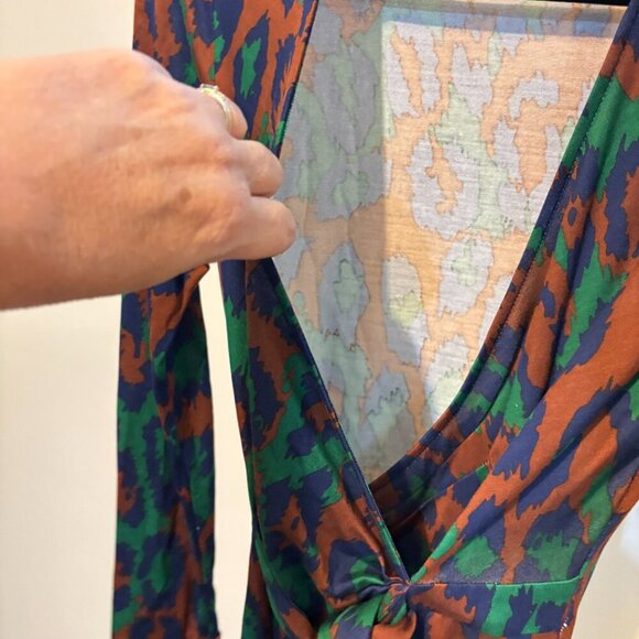 Diane Von Furstenberg Savahanna Silk Faux Wrap Animal Print Dress - Picture 5 of 12